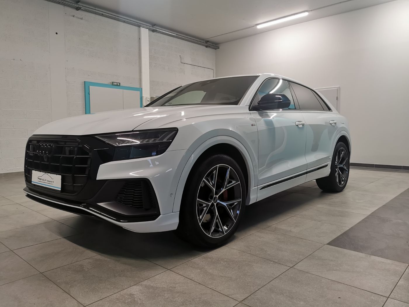 AUDI Q8 60 TFSI e quattro – V6 3.0L Hybride 462 ch Kingersheim 0