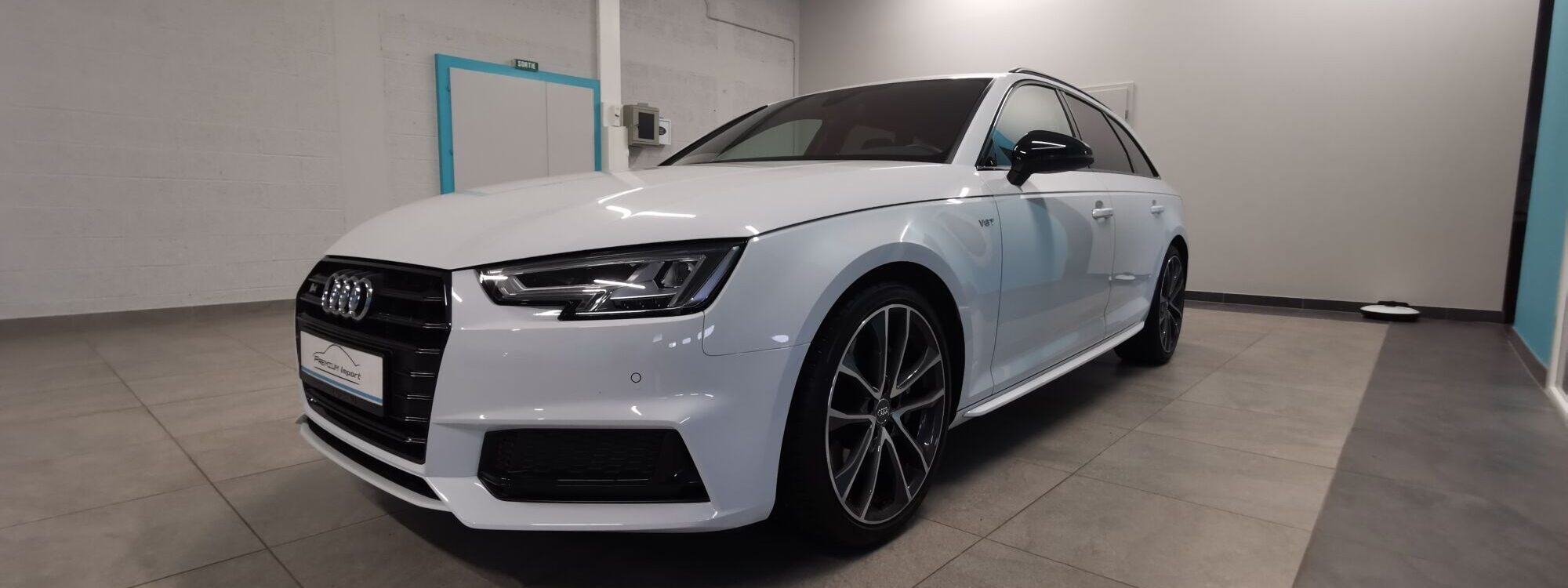 AUDI S4 Avant V6 3.0 TFSI Quattro 354ch Cernay