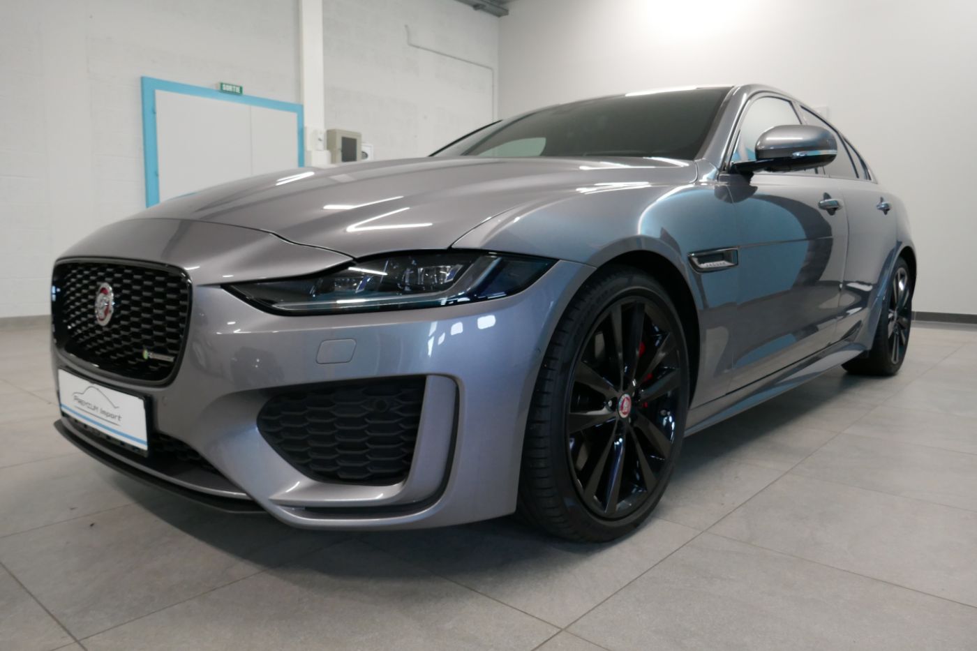 JAGUAR XE P250 R-Dynamic SE 250ch Colmar 0