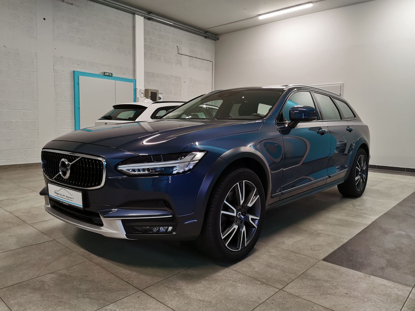 VOLVO V90 Cross Country D5 Colmar 0